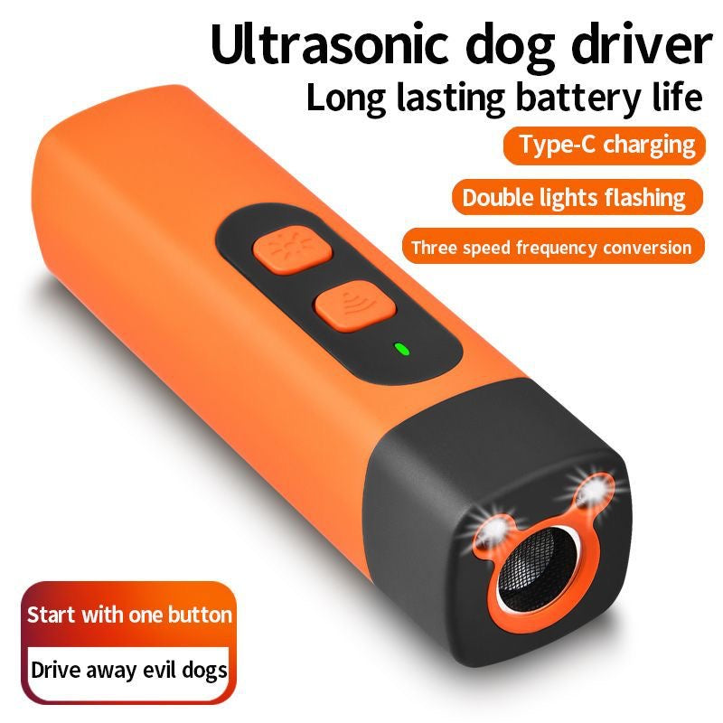 Dispositivo intelligente ad ultrasuoni per l'addestramento dei cani