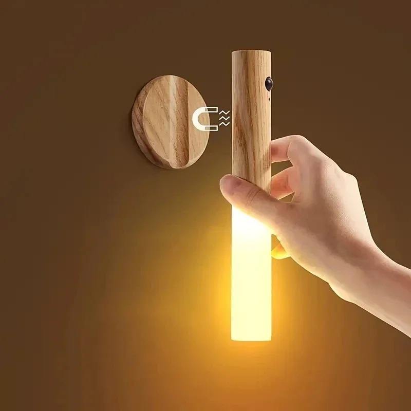 Luce Notturna con Sensore di Movimento Intelligente